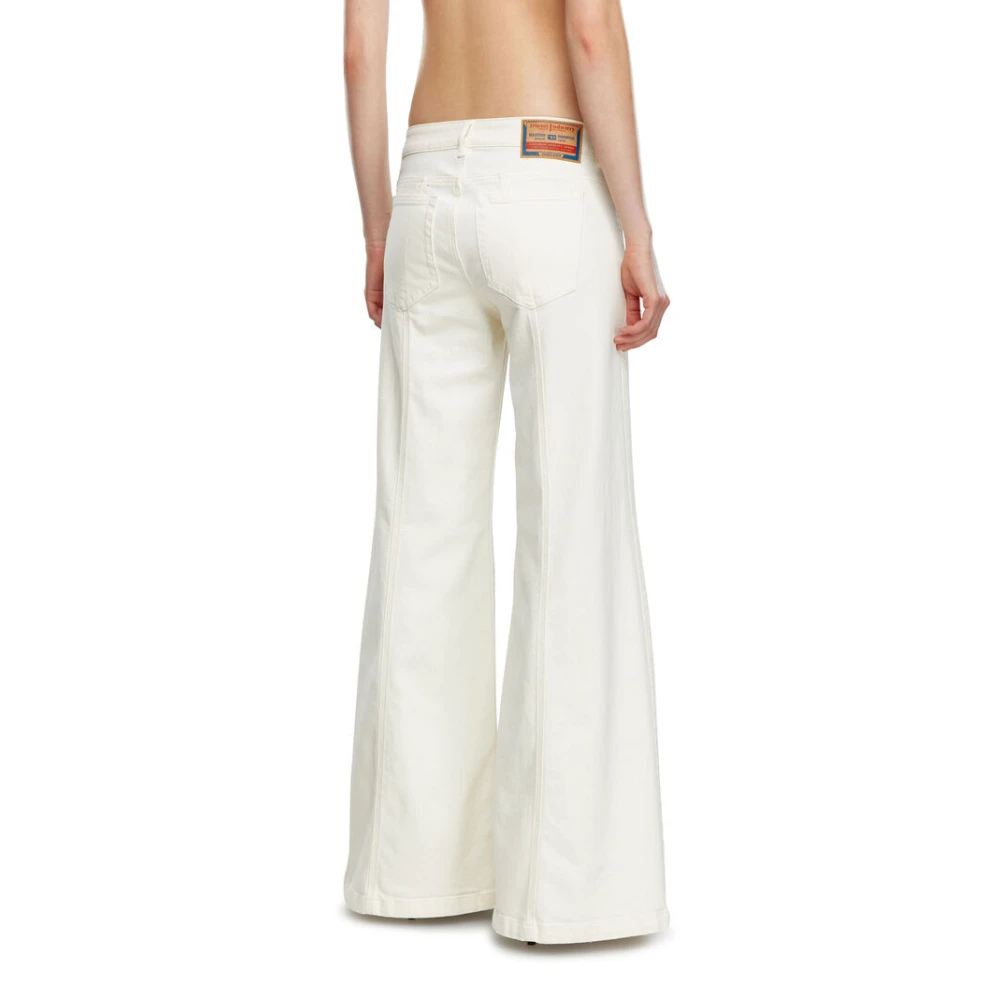 Diesel Wijd uitlopende Denim Jeans met Logodetails White Dames