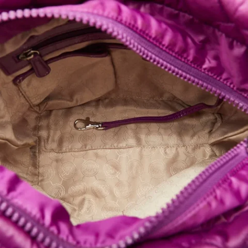 Michael Kors Pre-owned Fabric handbags Purple Dames