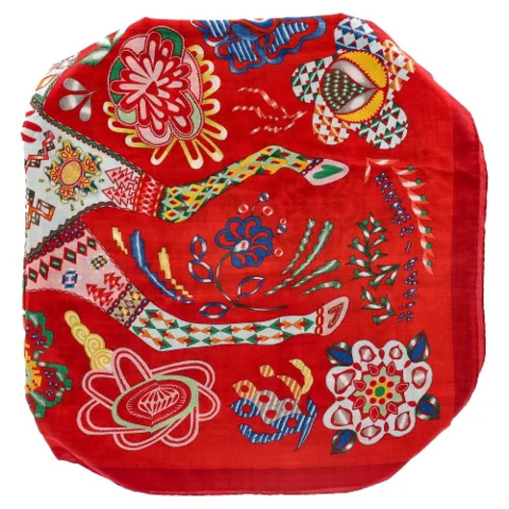 Hermès Vintage Pre-owned Silk scarves Red Dames