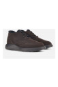 bottines-marron-en-daim-avec-elegance-sportive