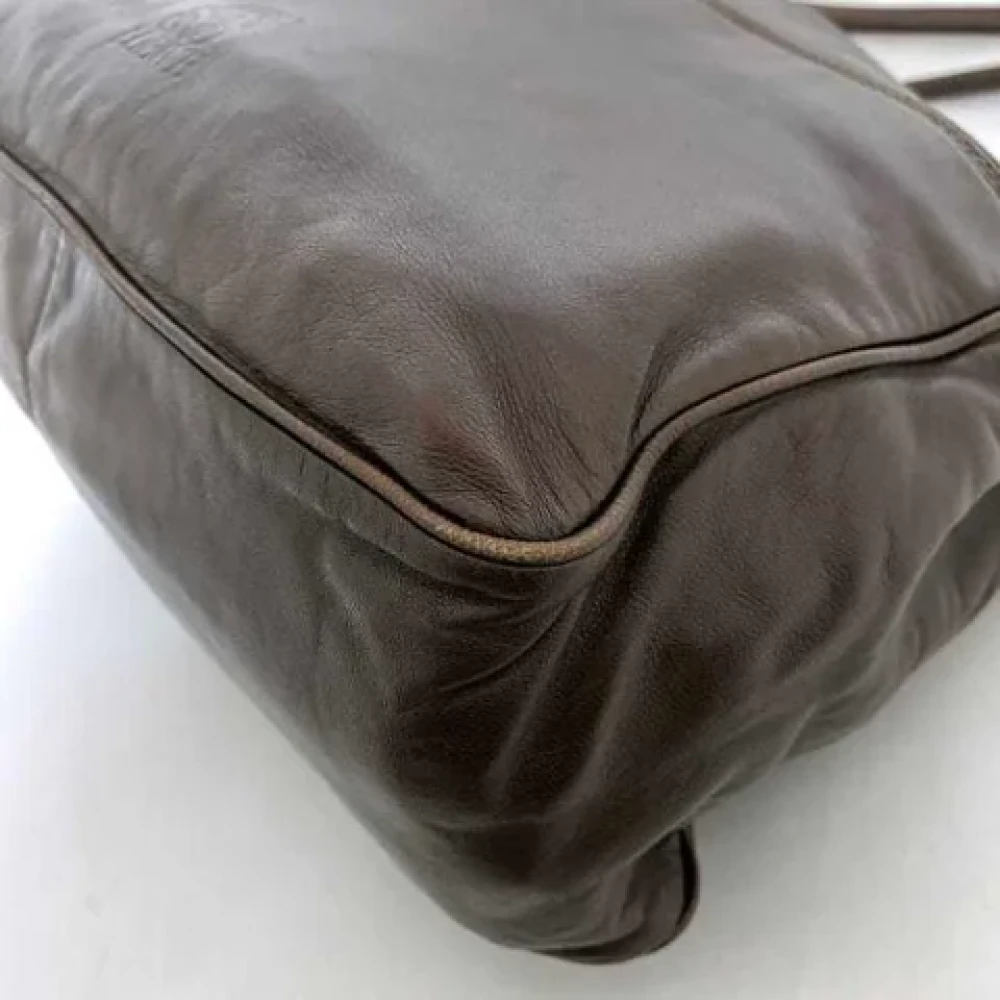 Loewe Pre-owned Fabric shoulder-bags Brown Dames