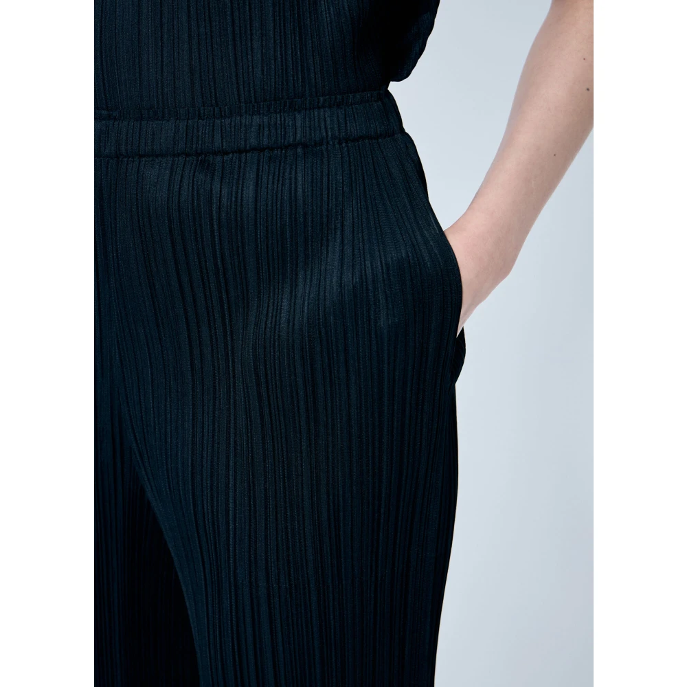 Issey Miyake Elastische Taille Geplooide Broek Black Dames
