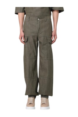 green-cargo-pants-stylish-design