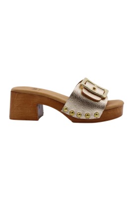 wooden-clogs-hobart-style
