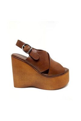 brown-stylish-shoes