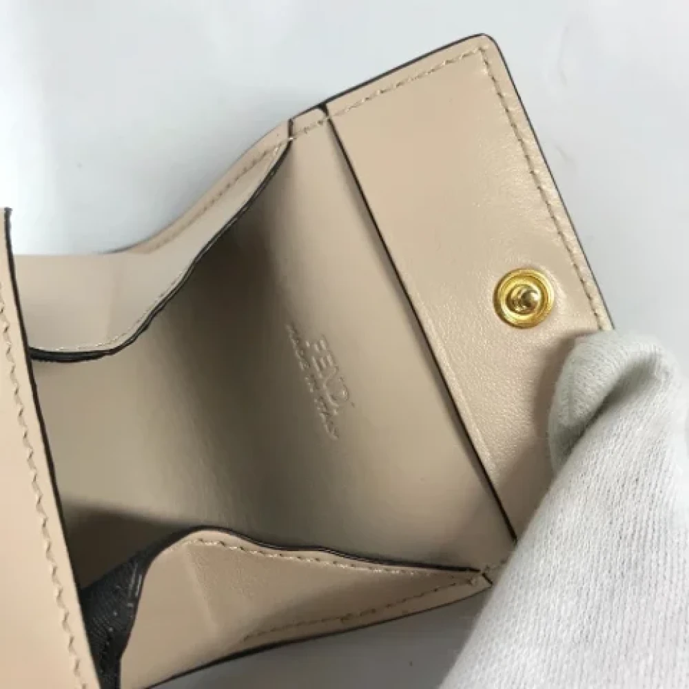 Fendi Vintage Pre-owned Leather wallets Beige Dames