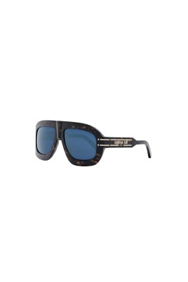 signature-glasses-with-top-notch-quality