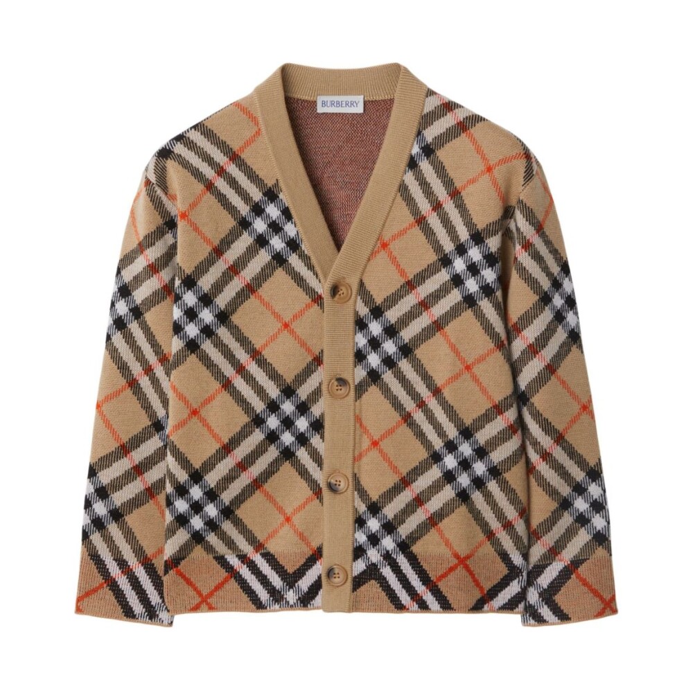 Kupuj kolekcje Burberry online na Showroom