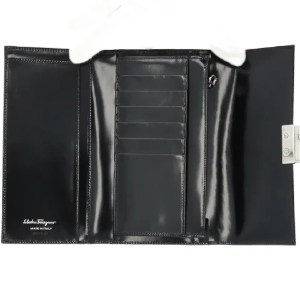 Salvatore Ferragamo Pre-owned Leather wallets Black Dames