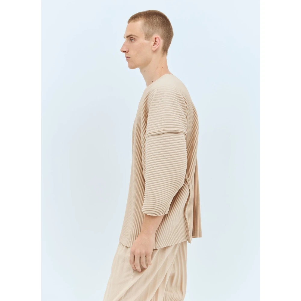 Issey Miyake Geplooide Crewneck Top Beige Heren