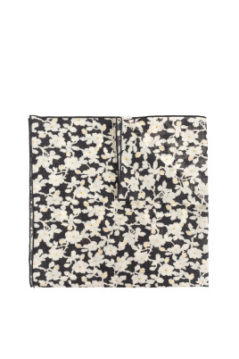 scarf-with-floral-motif