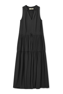 sort-v-hals-ruffle-kjole