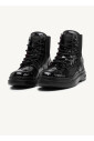 black-sneakers-with-crocodile-pattern