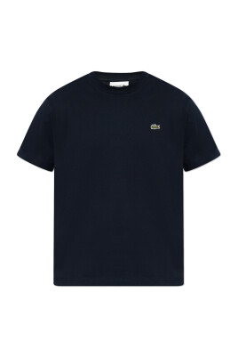 t-shirt-with-logo-patch
