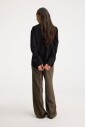 chemise-noire-a-double-poignet