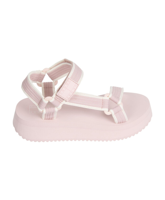 pink-flat-sandals-for-women