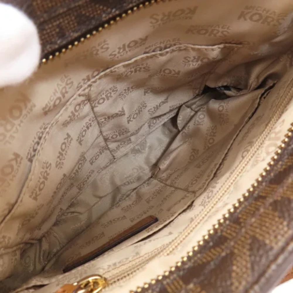 Michael Kors Pre-owned Fabric shoulder-bags Brown Dames