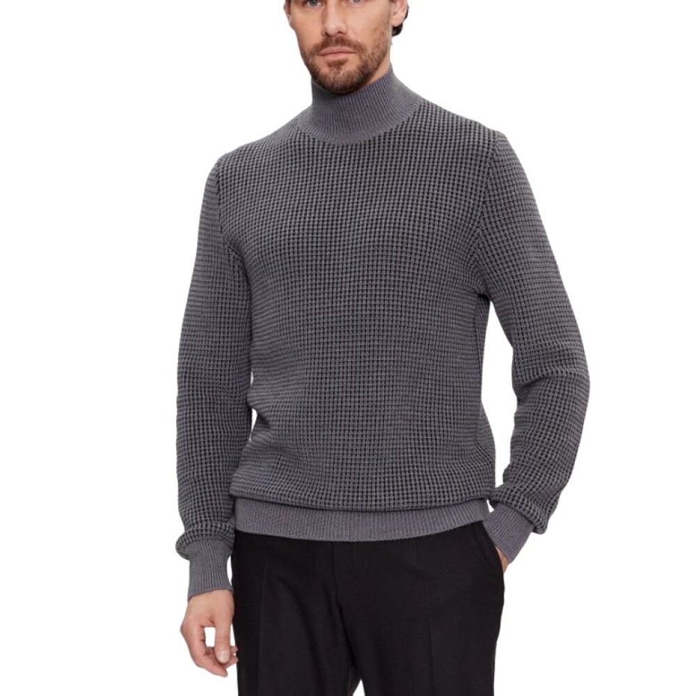 Turtleneck mock sale neck