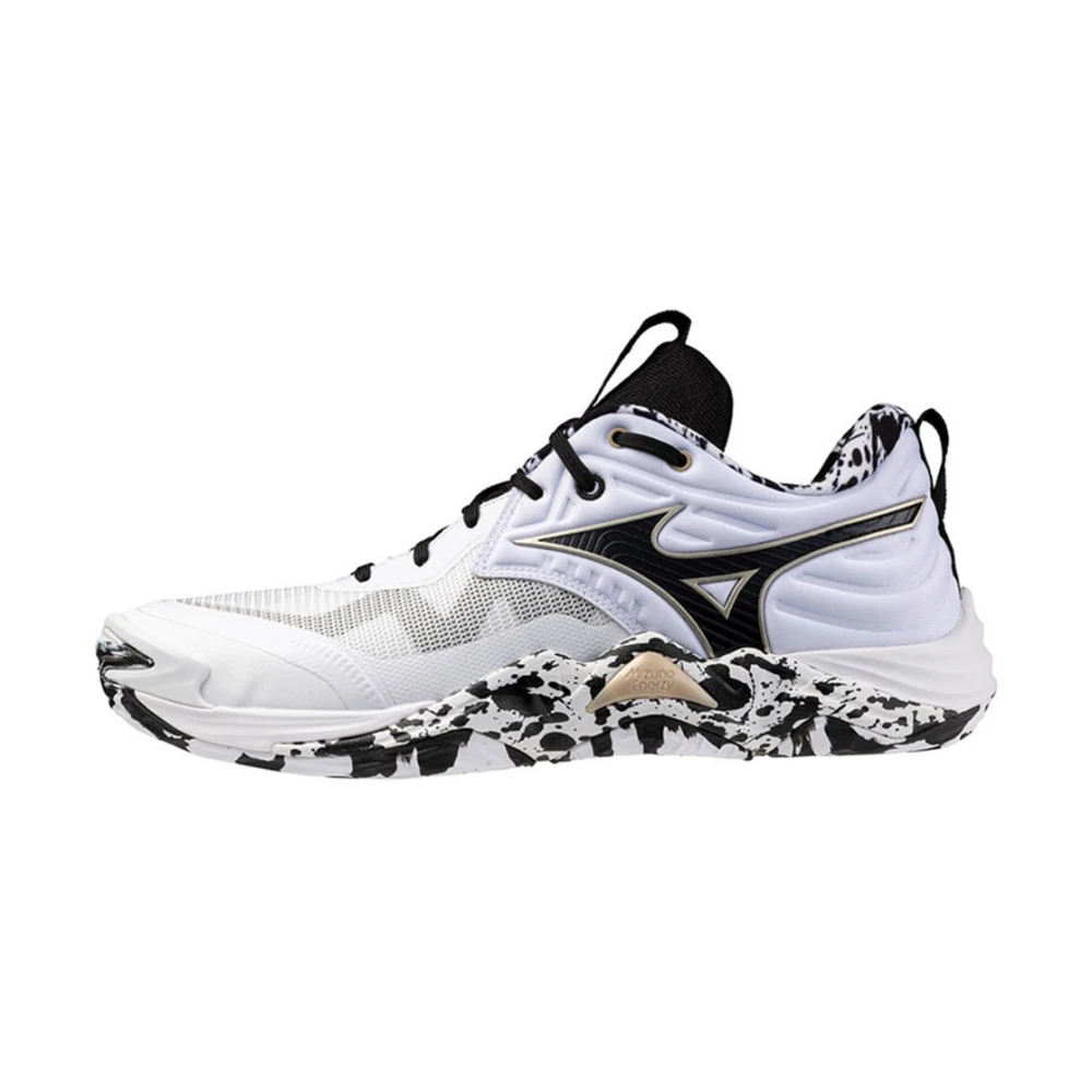 Mizuno White Trainers, Male, 13 Uk, Wave Momentum Elite