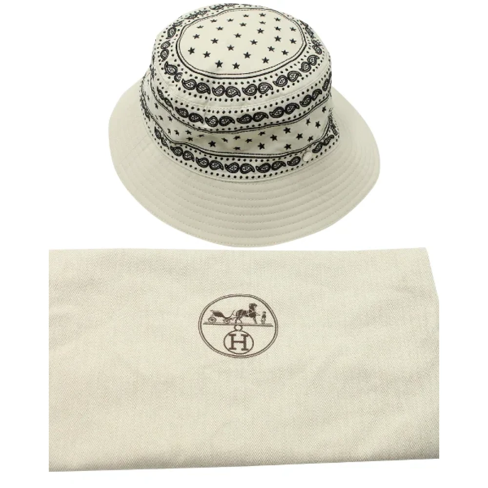 Hermès Vintage Pre-owned Polyester hats Beige Dames