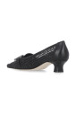 escarpin-en-cuir-noir-avec-bout-fleche