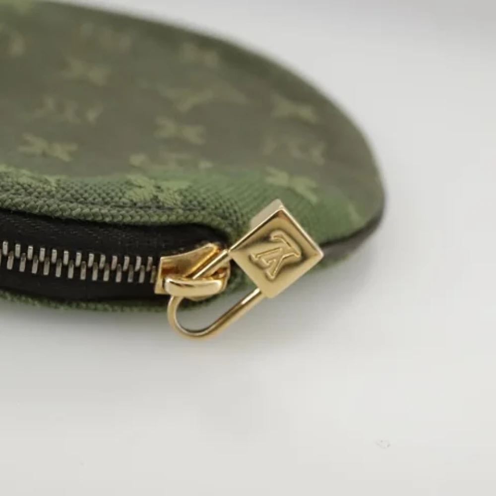 Louis Vuitton Vintage Pre-owned Canvas wallets Green Dames