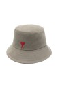 chapeau-gris-en-coton-a-bord-plat