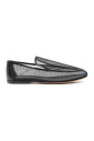 mocassins-en-maille-noire-style-a-enfiler