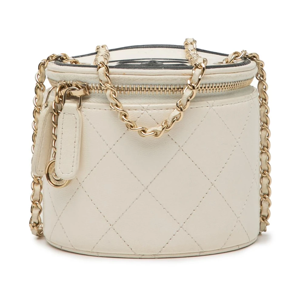 Chanel Vintage Women's White Vintage Cross Body Bags, One Size, Pre-Owned Chain Detail Vanity Bag