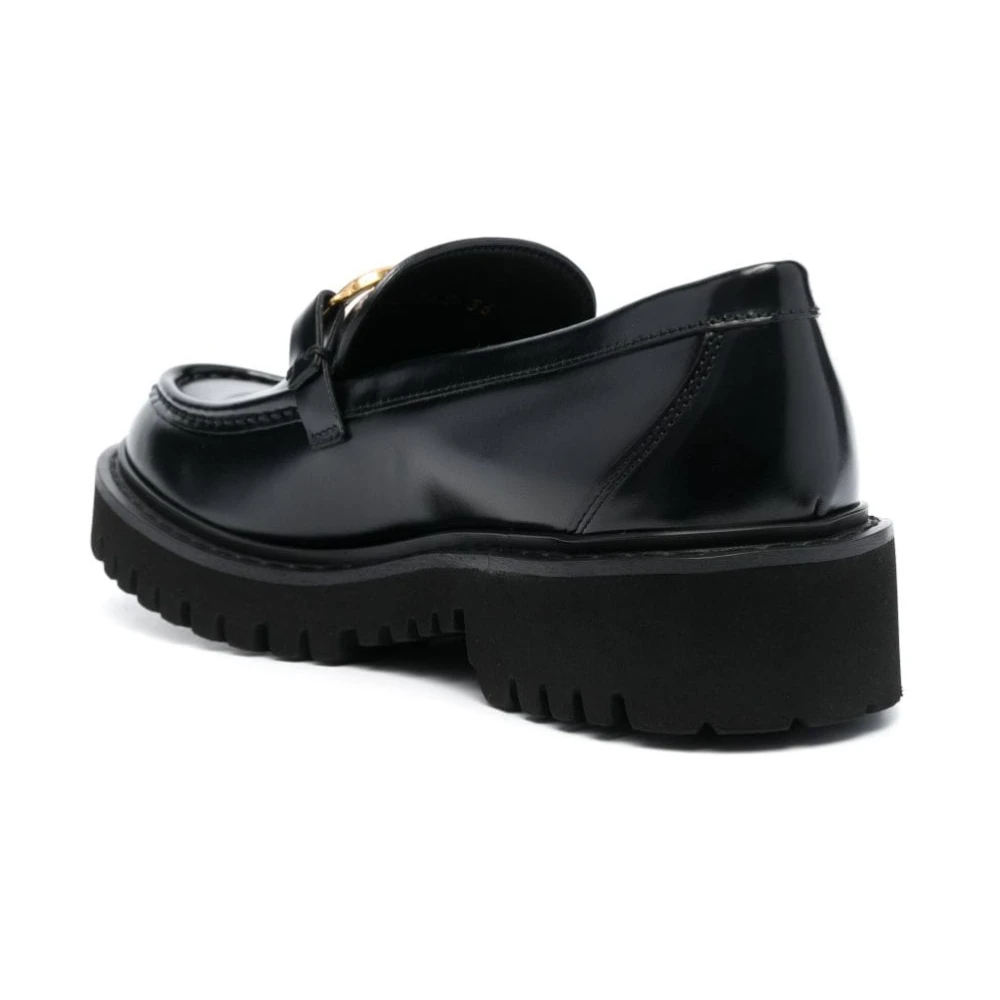 Valentino Garavani Schoenen Moccasins Zwart Aw23 Black Dames