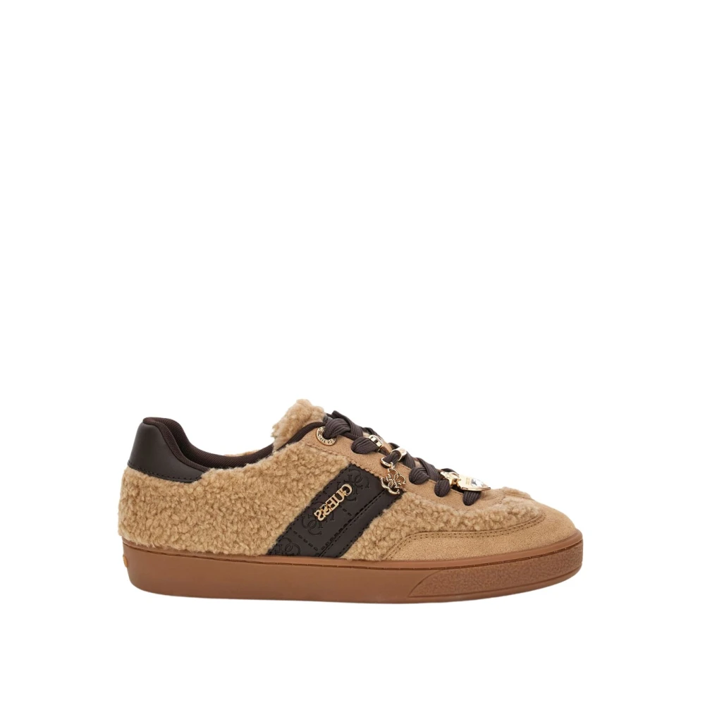 Guess Women's Beige Sneakers Naoki3 - Image 2