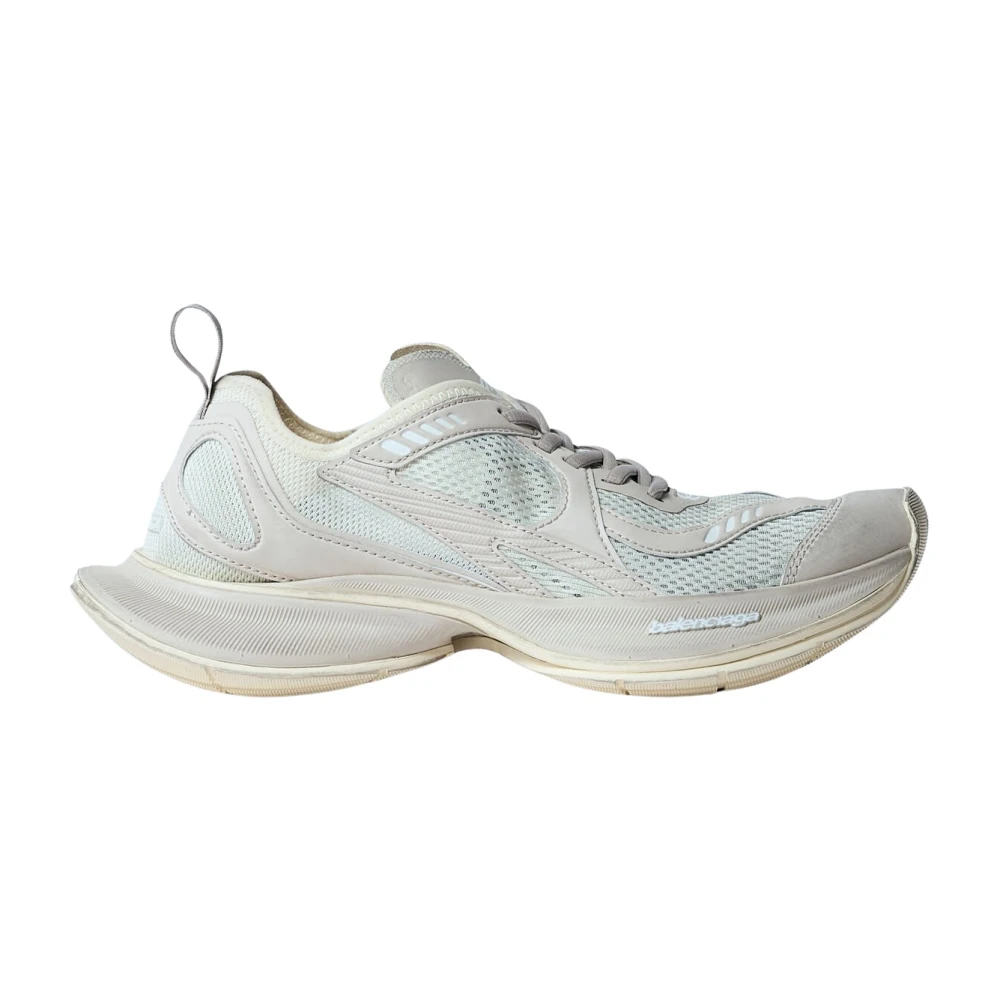 Balenciaga Sneakers met meshpanelen Dames Schoenen Wit
