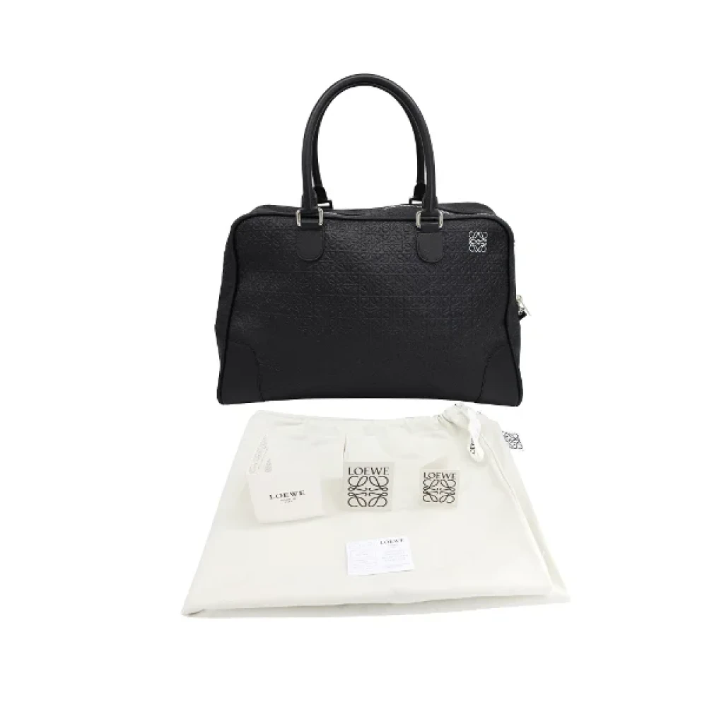 Loewe Leather handbags Black Heren