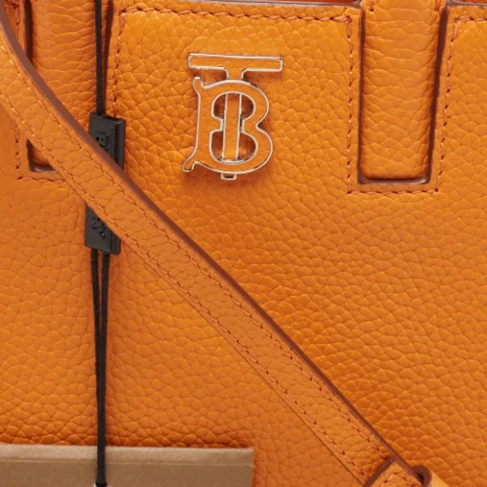 Burberry Vintage Pre-owned Leather totes Orange Dames