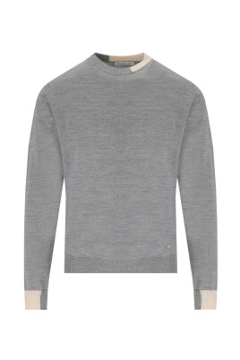 gra-ull-crewneck-troja-med-beige-detaljer