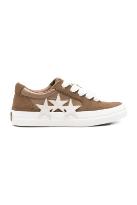sneakers-en-daim-marron-etoilees