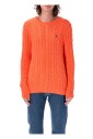 pull-classique-en-maille-torsadee
