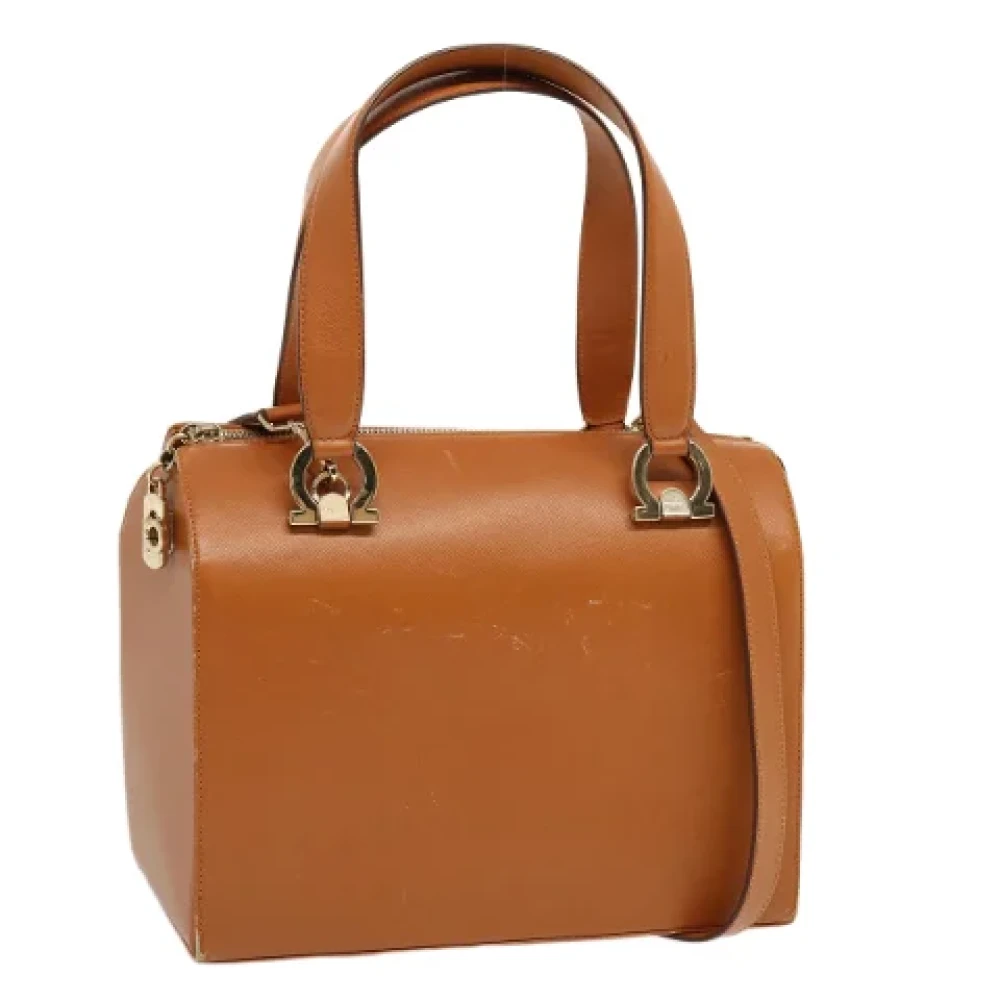 Salvatore Ferragamo Pre-owned Leather handbags Brown Dames