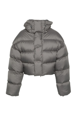 hooded-puffer-jacket