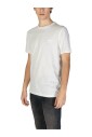 t-shirt-a-manches-courtes-et-col-rond