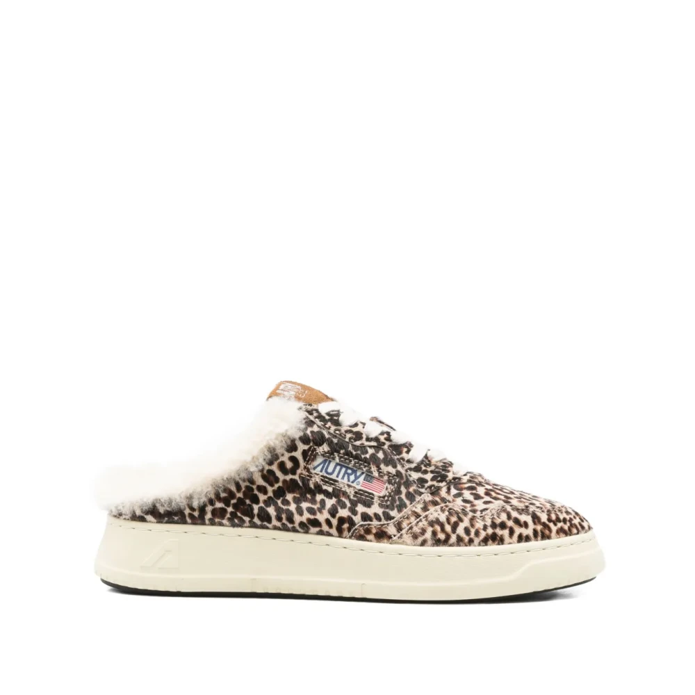 Shoes > Sneakers - - Autry - Modalova