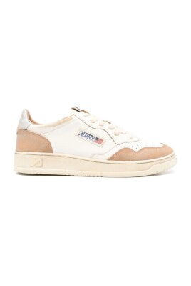 white-leather-sneakers-with-rubber-sole