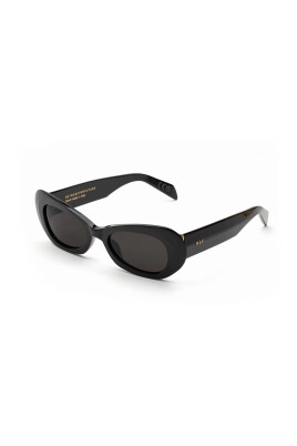 black-sunglasses-stylish-unisex