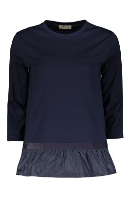 cotton-t-shirt-with-technical-fabric-inserts