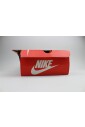 sneaker-vault-exclusivite-red-october