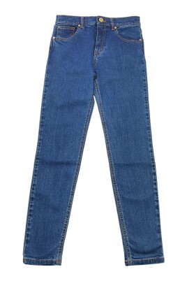 blue-girl-jeans