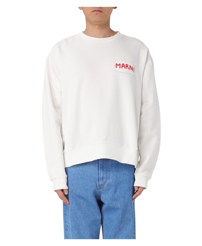cozy-fleece-sweatshirt-for-all-seasons