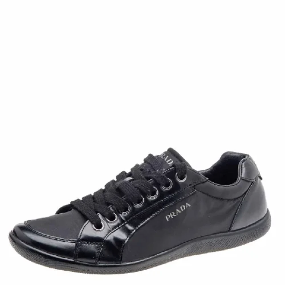 Prada Vintage Pre-owned Nylon sneakers Black, Dam