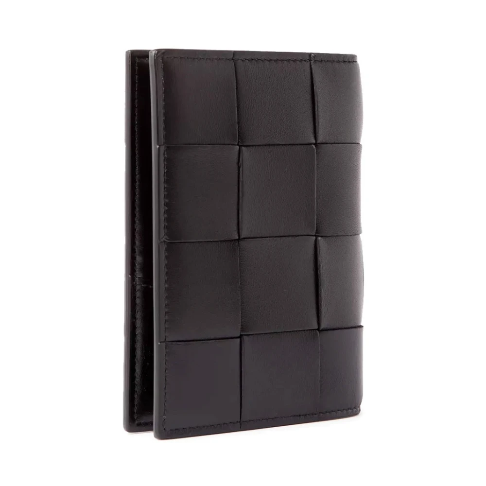 Bottega Veneta Leren paspoorthoes met kaartsleuven Black Dames