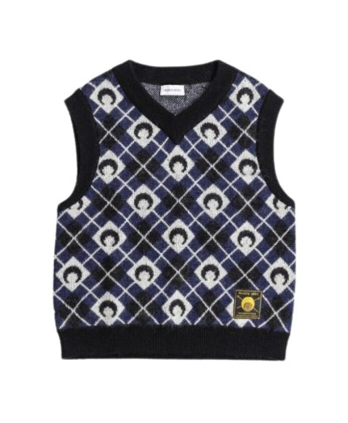 moon-print-sleeveless-knit-top
